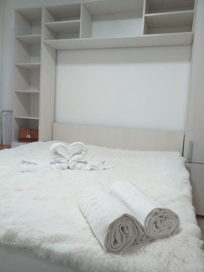 טימישוארה Epic Apartment מראה חיצוני תמונה