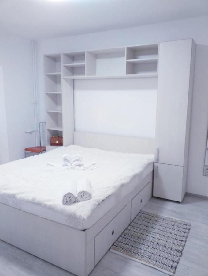 טימישוארה Epic Apartment מראה חיצוני תמונה